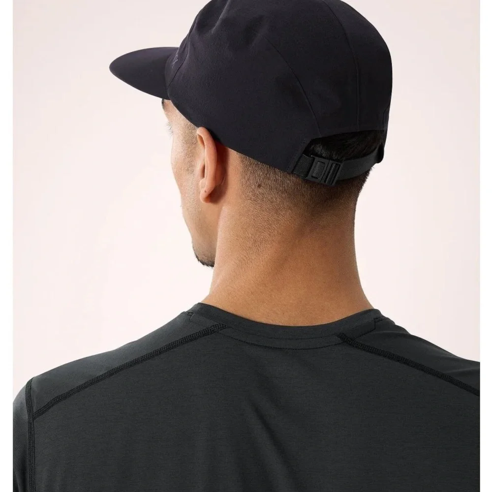 A7-01 NEW Size S-M Arcteryx Paltz Cap Running Hat Black Arc'teryx （57cm）